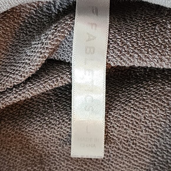 Fabletics Gray Long Sleeve Crew Neck Cropped Soft Fleece Lined Sweatshirt Size L - Picture 16 of 16